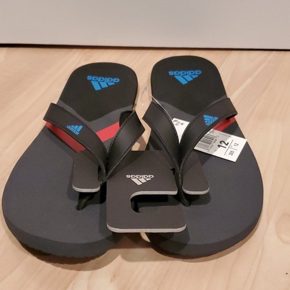 Mens Sz. 12 Adidas Flip flops - Picture 3 of 6